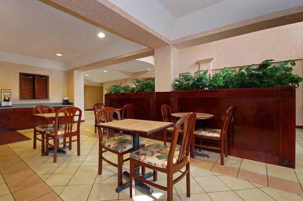 Comfort Suites Юфола Экстерьер фото