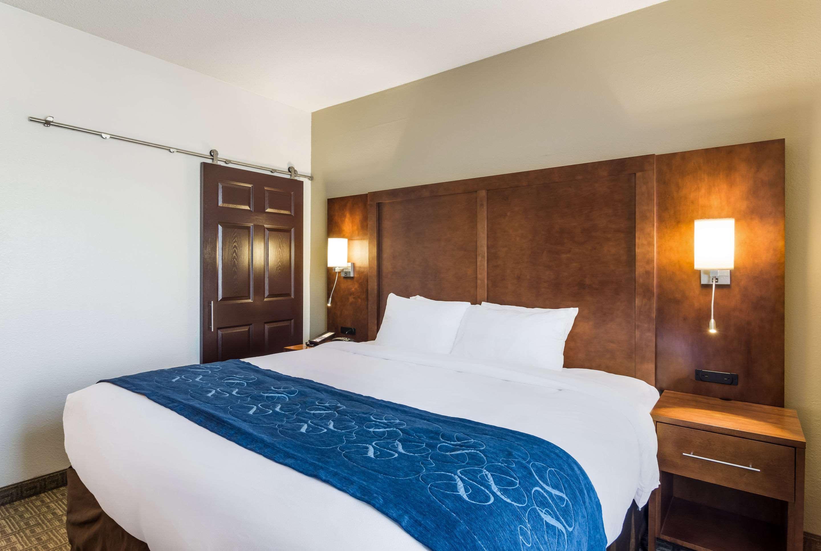 Comfort Suites Юфола Экстерьер фото
