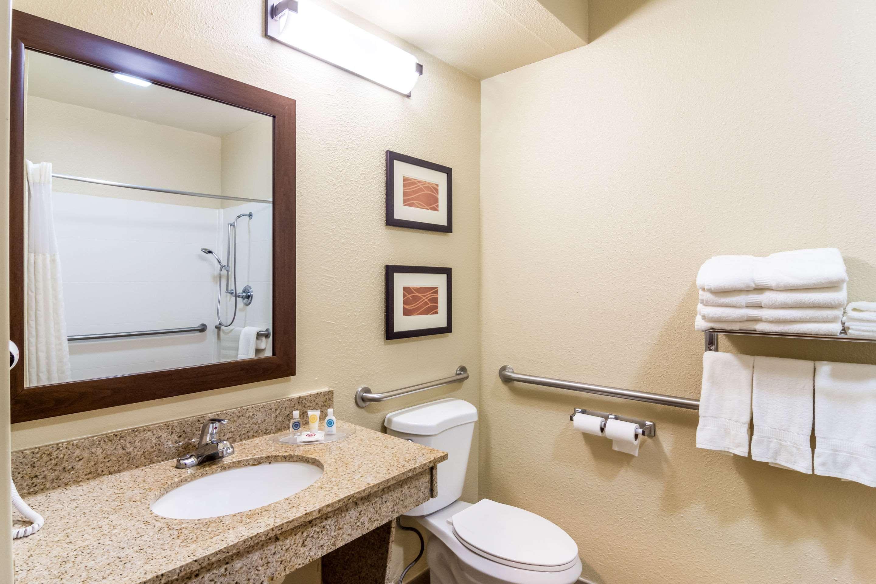 Comfort Suites Юфола Экстерьер фото